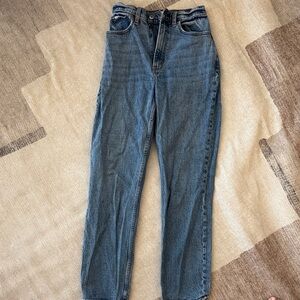 Abercrombie & Fitch The 90’s Straight Ultra High Rise (Curve Love)
